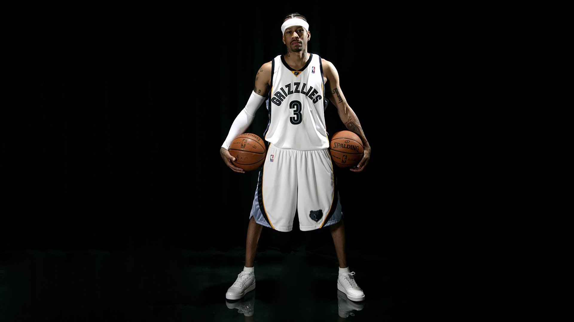 “腰旗美式橄榄球：东部新区赛场成全民热议的运动话题”