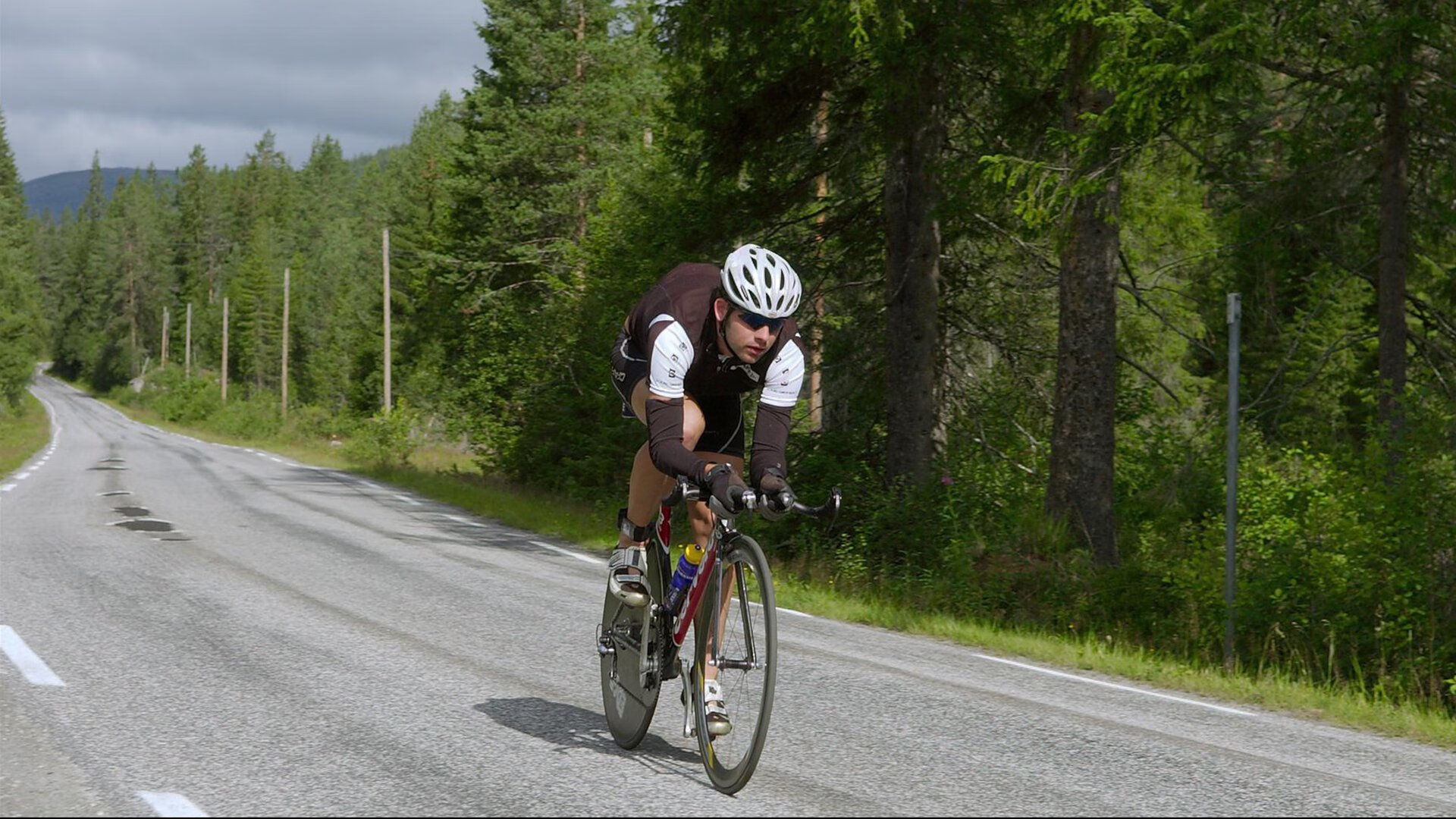 中国男篮邀请外籍教练参与训练提升实战能力，中国男篮外教名单