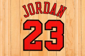 ac米兰官网-分段数据揭示澳女队战术层次，澳中部女联篮球